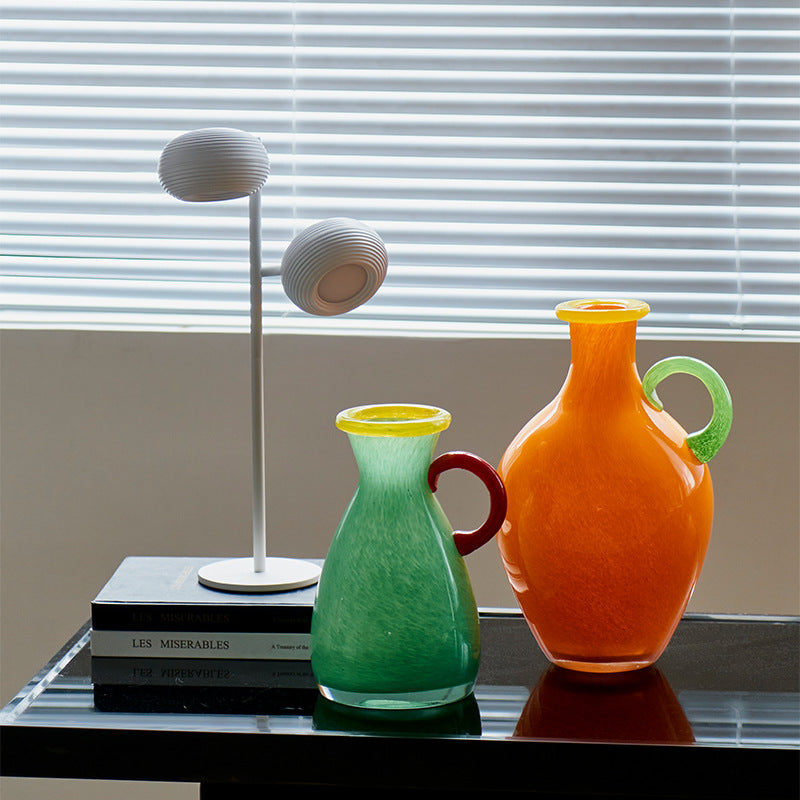 Solaris Amphora Vase