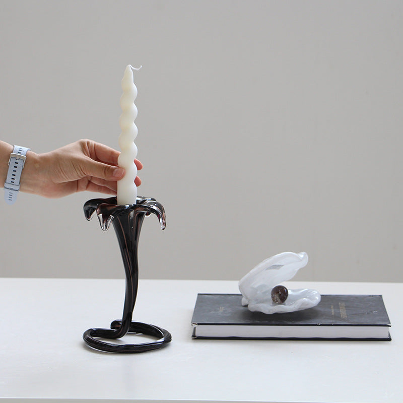 Florina Kerzenhalter